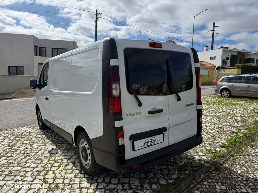 Renault Trafic - 7