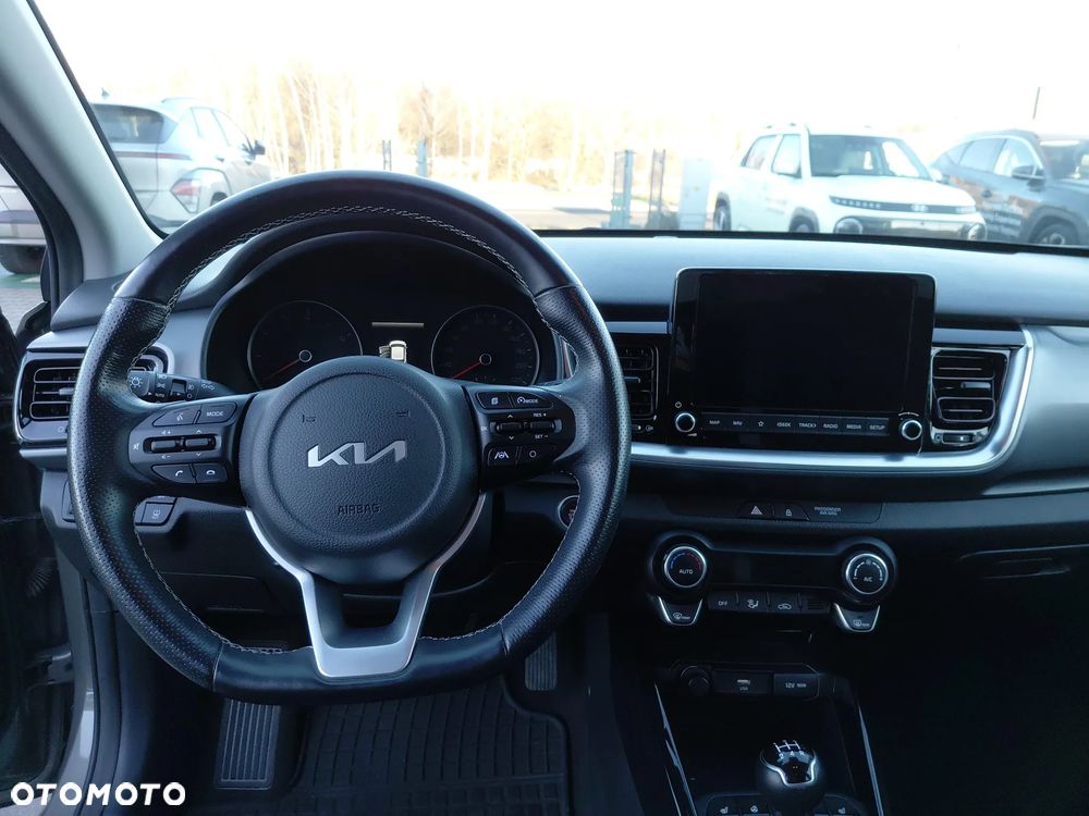 Kia Stonic 1.2 L - 13