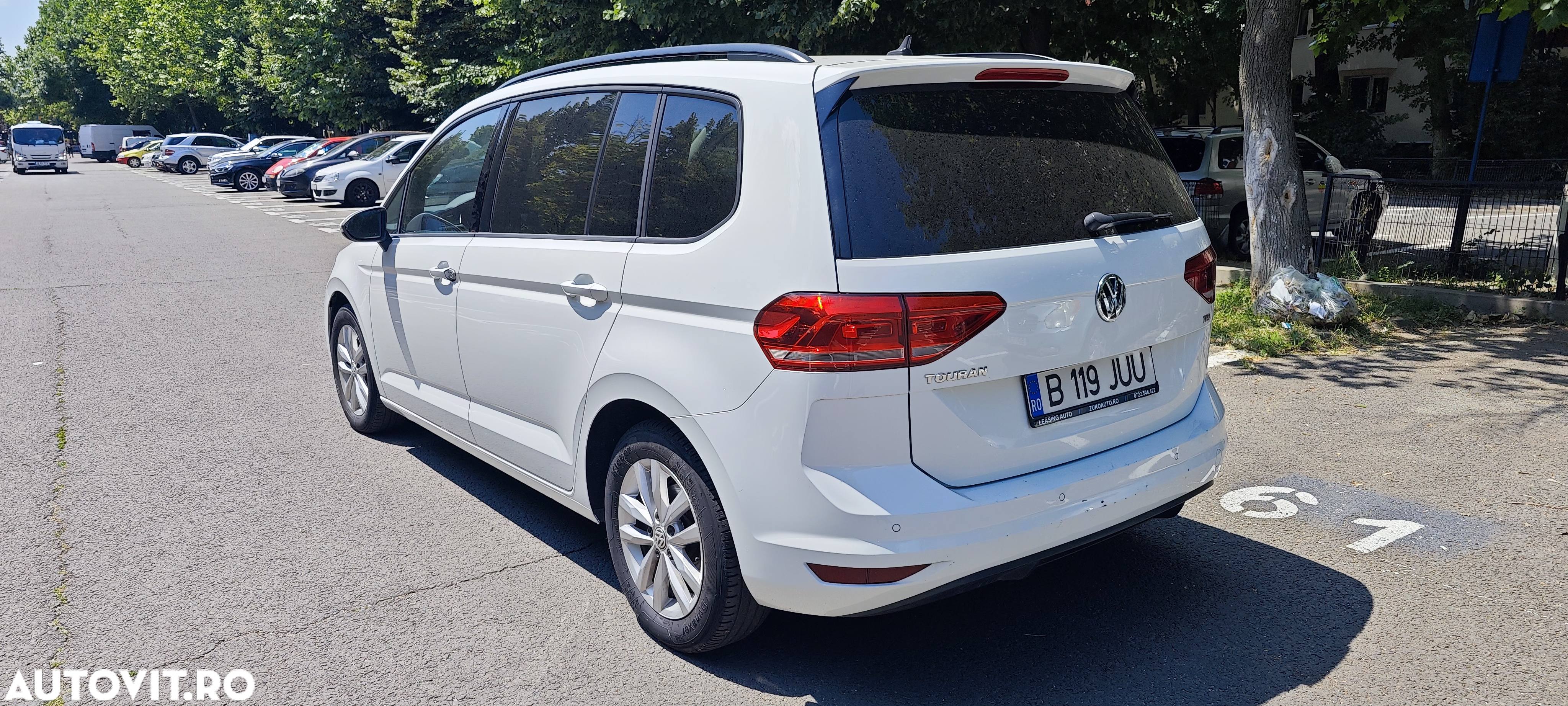 Volkswagen Touran 1.6 TDI SCR (BlueMotion Technology) Comfortline - 6