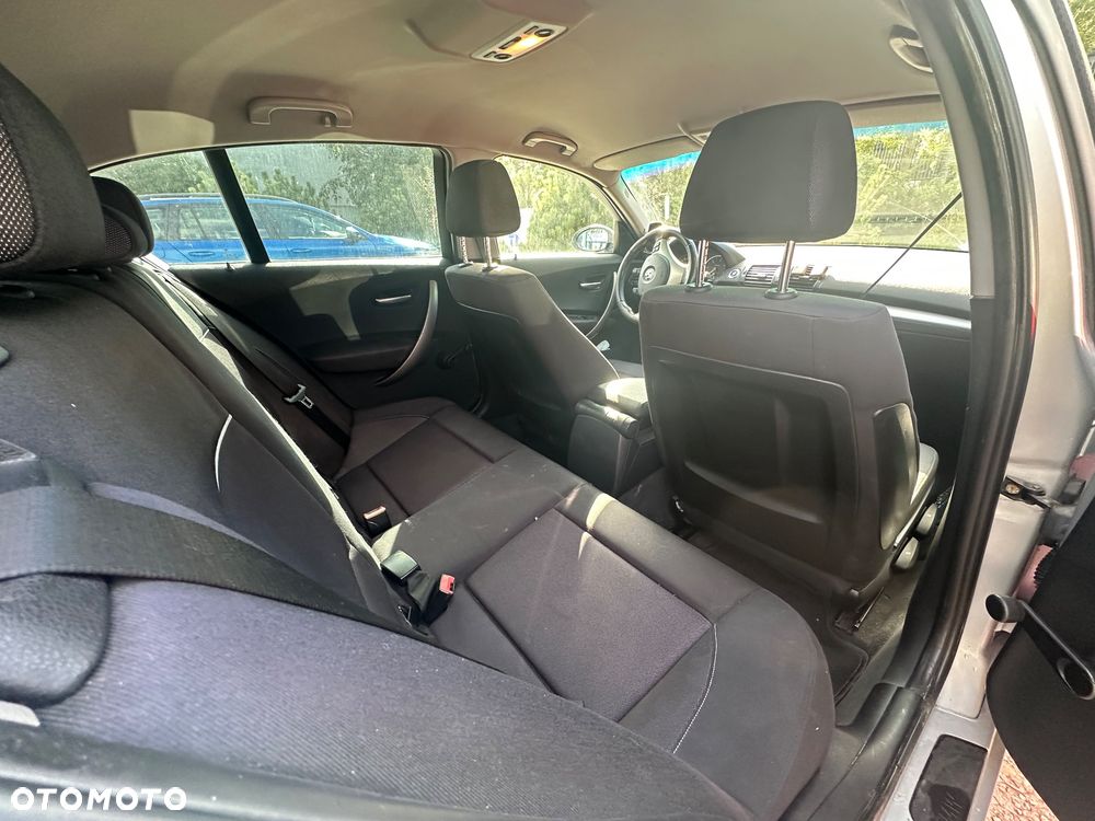 BMW Seria 1 118d - 10