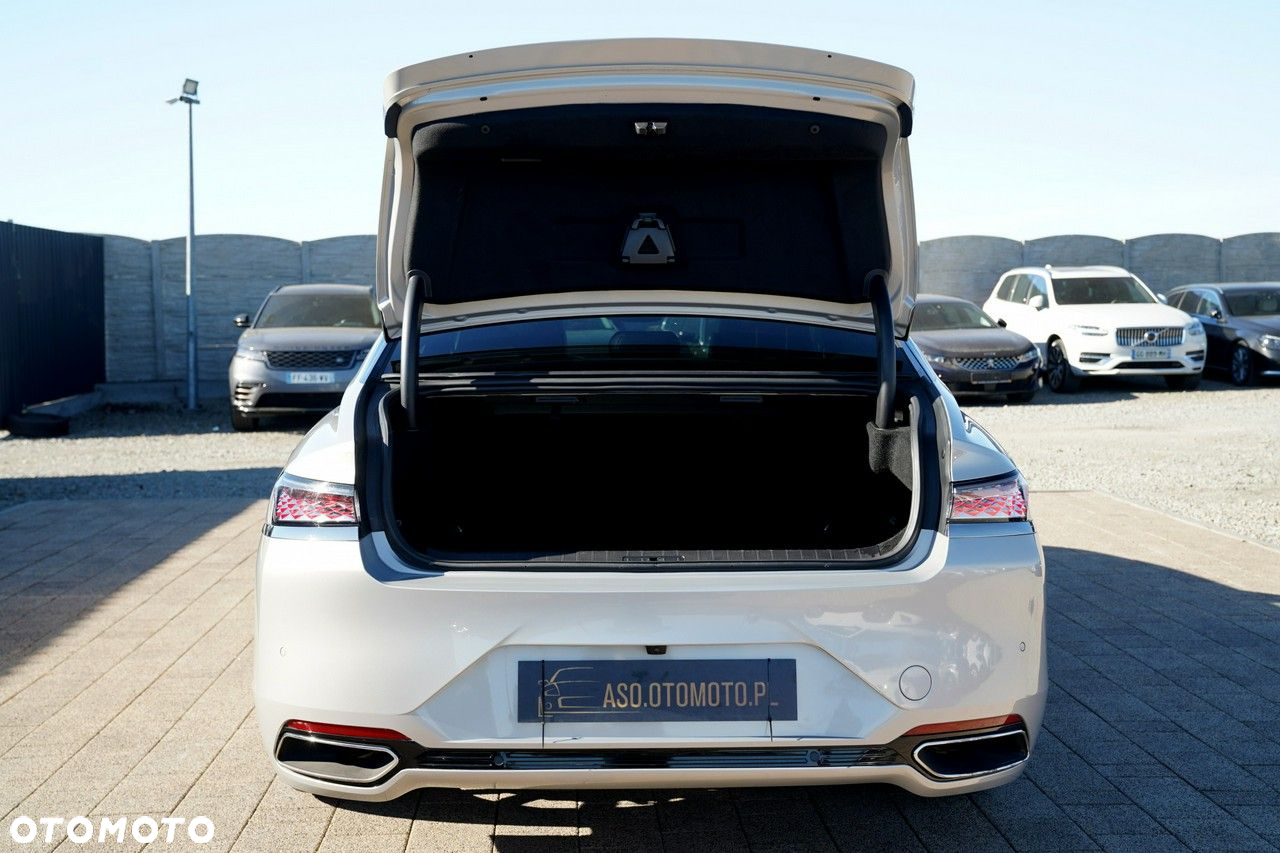 DS Automobiles DS 9 - 12