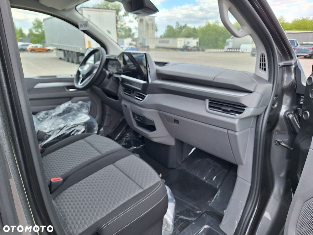 Volkswagen Transporter Furgon, 2,0 l TDI 170 KM / 8-bieg.automatyczna r. o: 3500 mm - 18