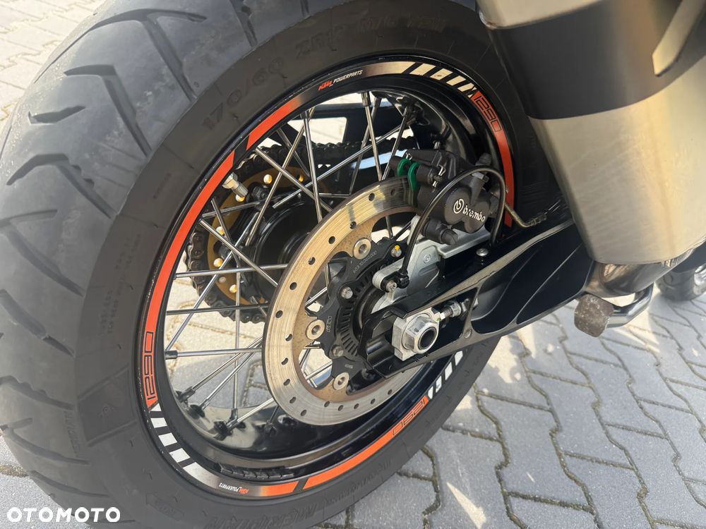 KTM Super Adventure - 26