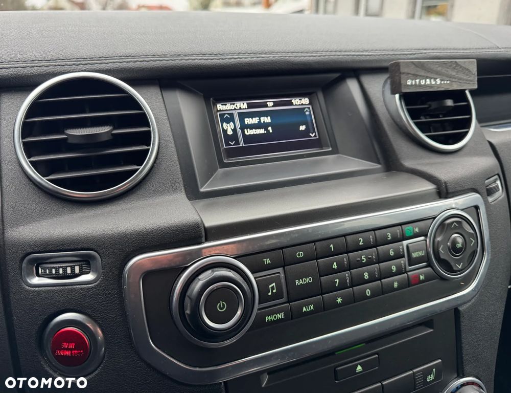 Land Rover Discovery 3.0D V6 S - 23
