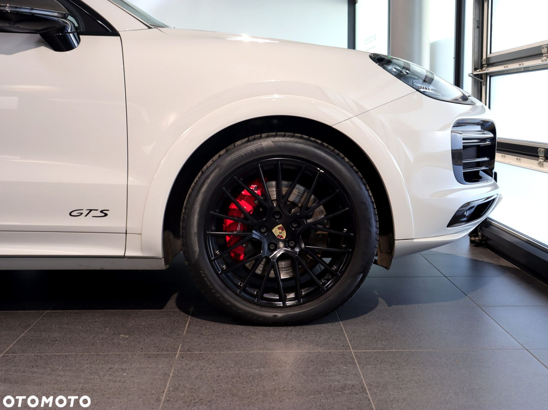Porsche Cayenne Coupe GTS - 14