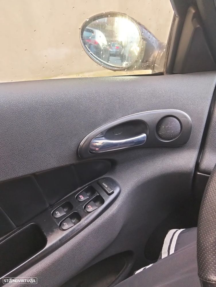 Alfa Romeo 156 Sportwagon 1.9 JTD - 12