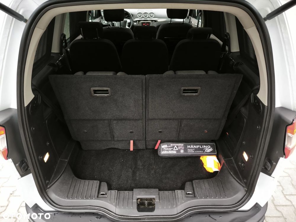 Ford Galaxy 2.0 TDCi Titanium - 37
