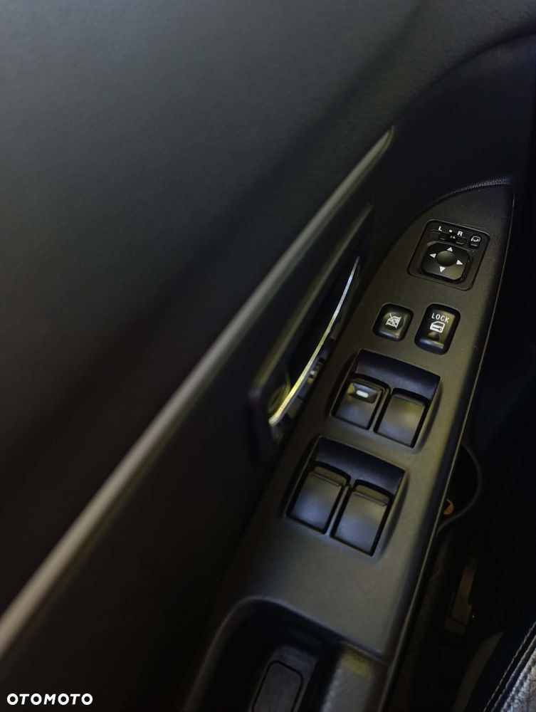 Mitsubishi ASX 1.8 DID Instyle NAVI 4WD AS&G - 13