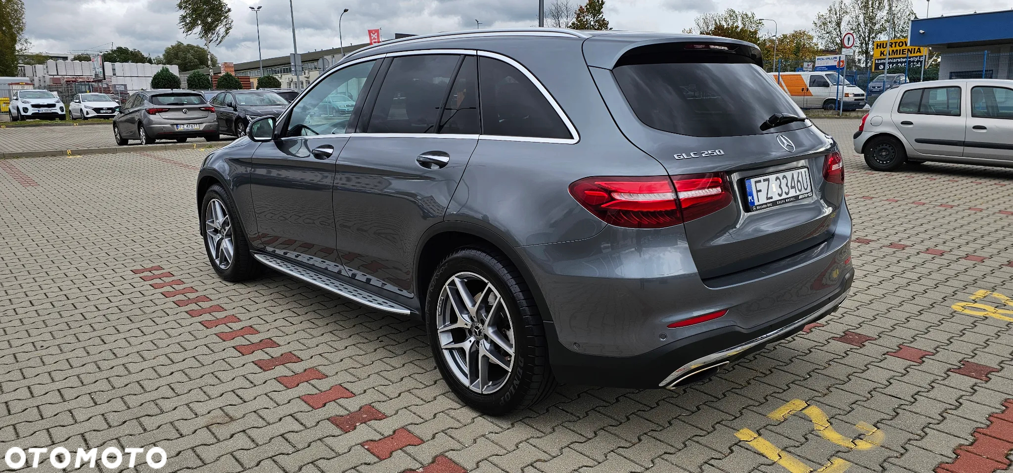 Mercedes-Benz GLC 250 4-Matic - 3