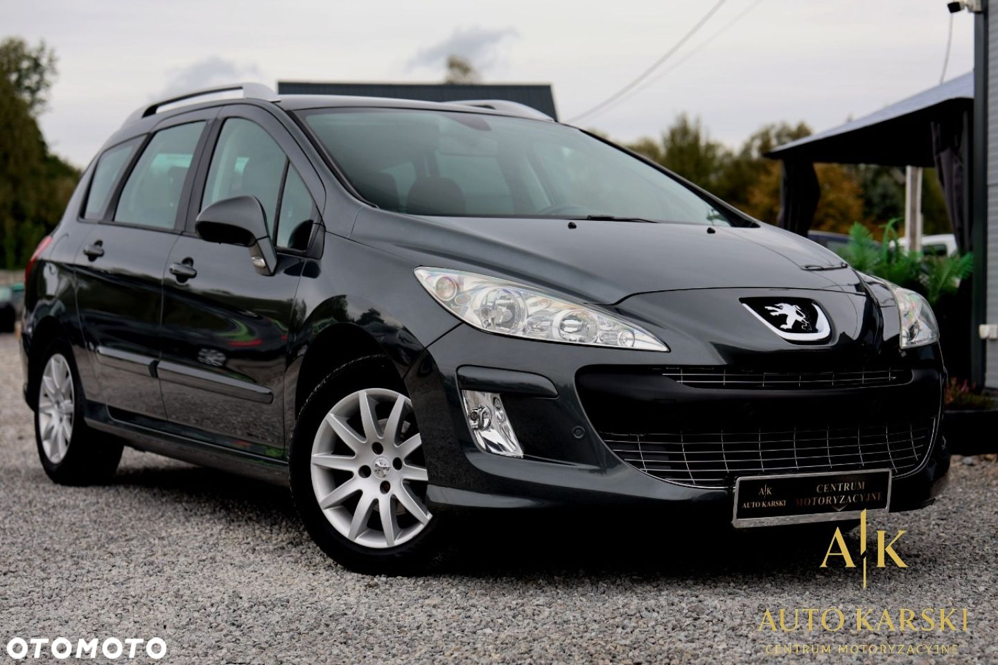 Peugeot 308 - 8