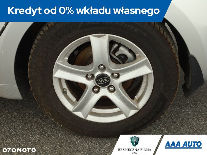 Kia Ceed - 14