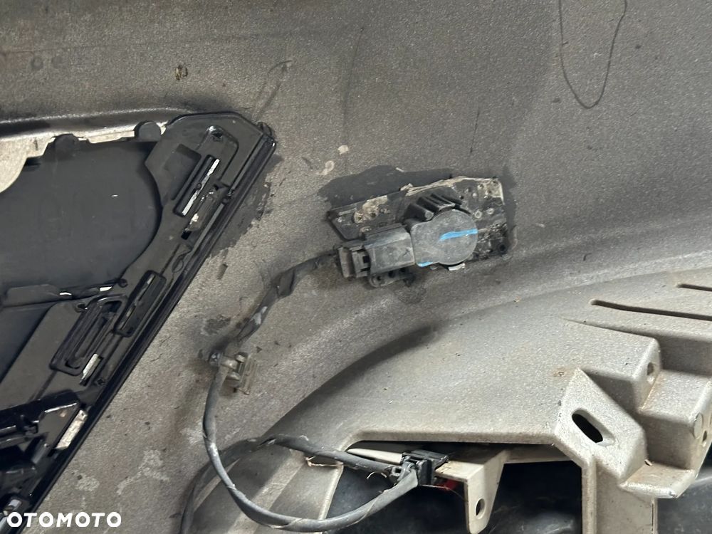 ZDERZAK PRZEDNI OPEL ASTRA IV LIFT  Z40R  PDC - 12