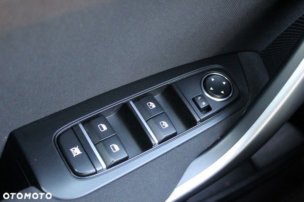 Kia Ceed 1.6 CRDi mHEV M - 15