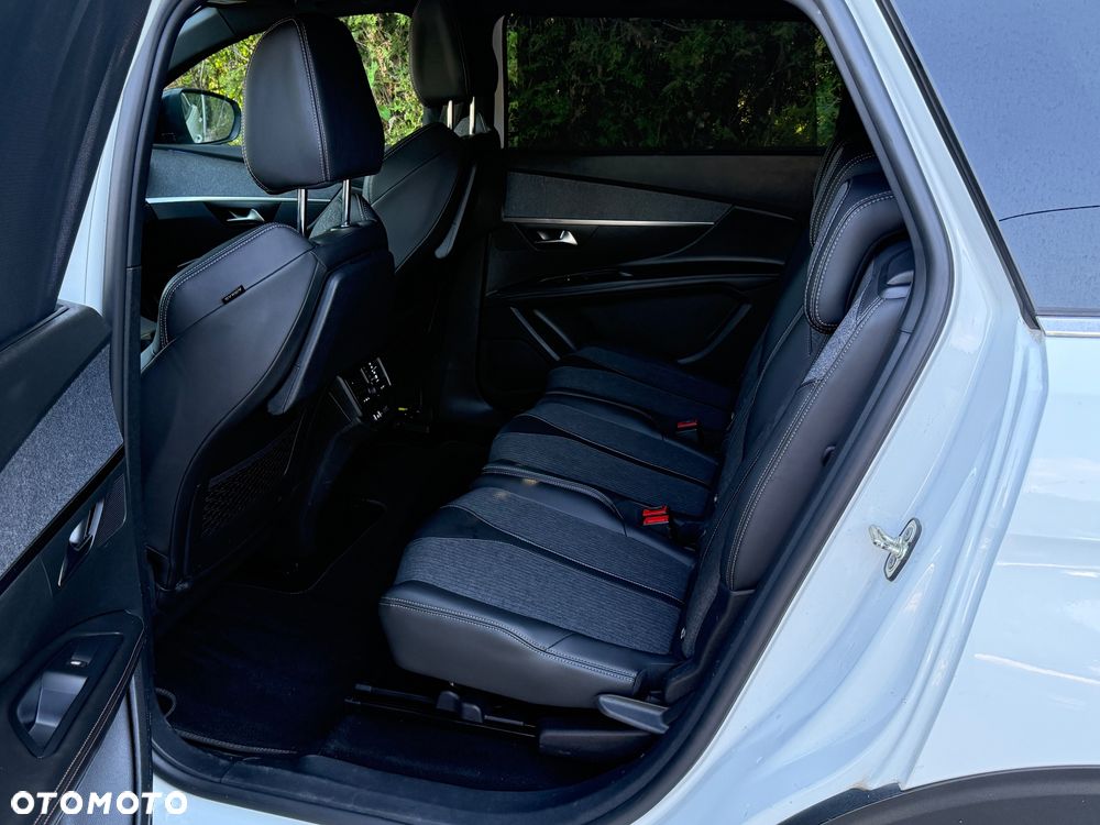 Peugeot 5008 BlueHDi 130 EAT8 GT - 14