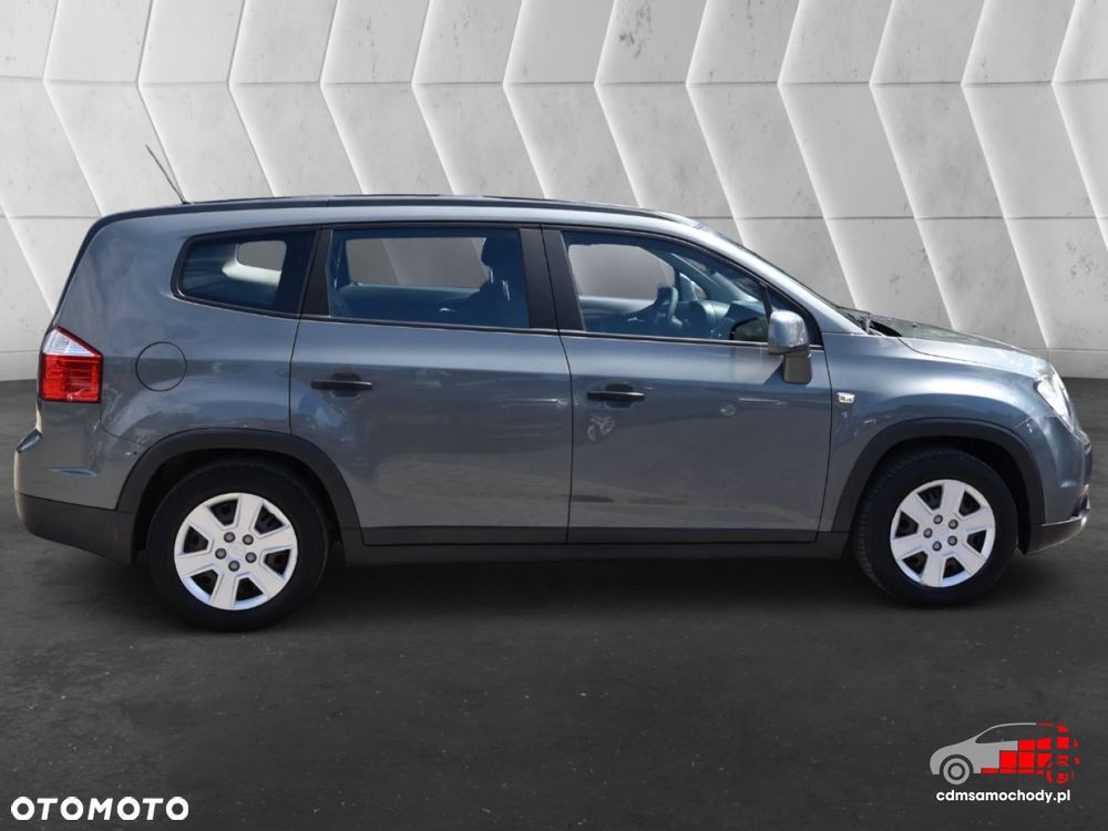 Chevrolet Orlando - 11