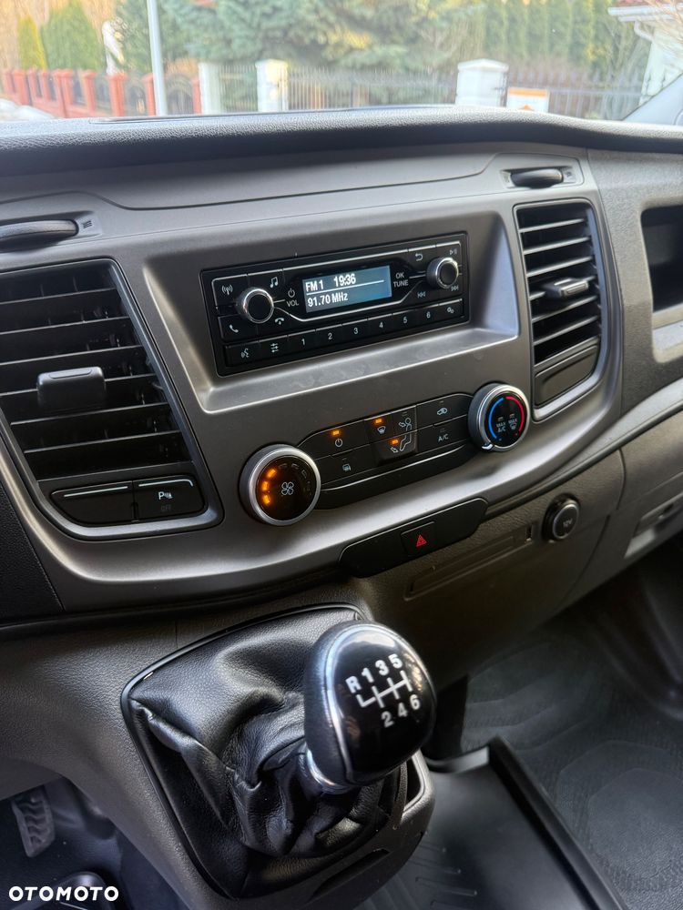 Ford Transit Custom - 21