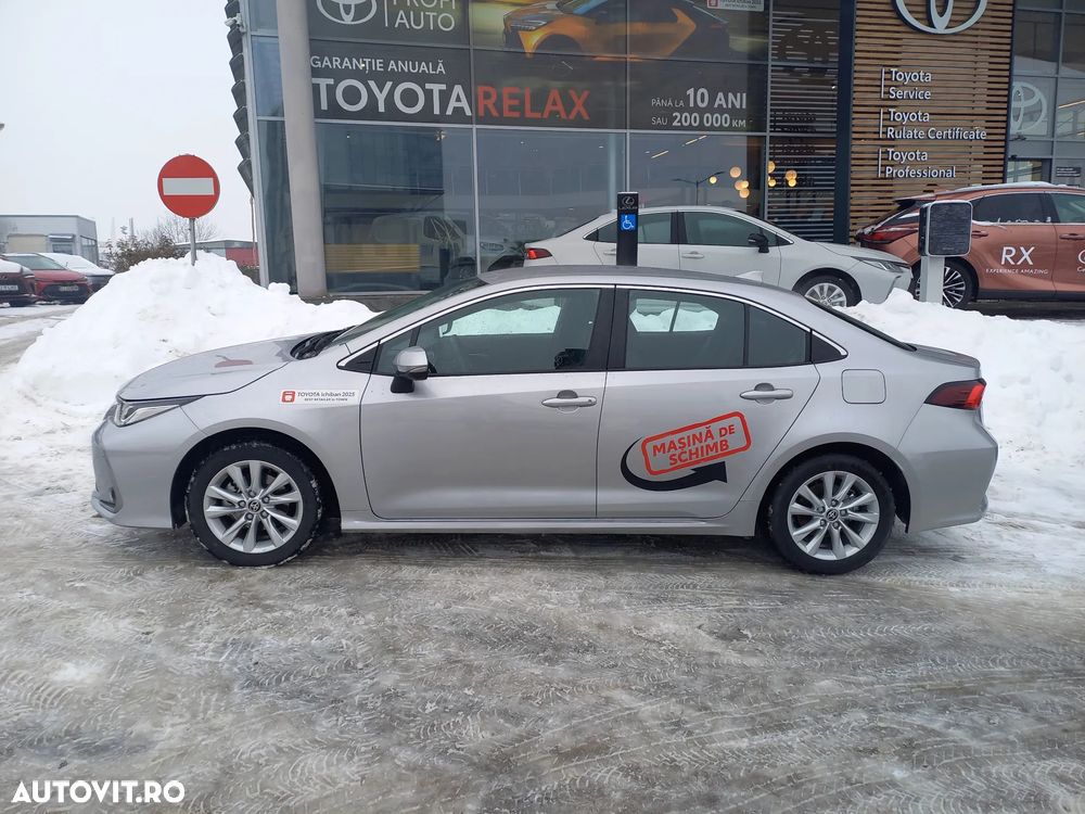 Toyota Corolla 1.8 HSD Business - 7