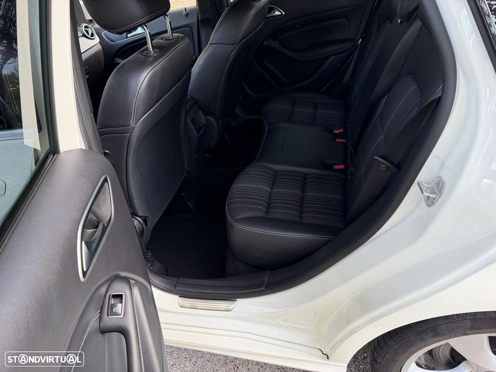 Mercedes-Benz B 200 CDI BlueEFFICIENCY - 25