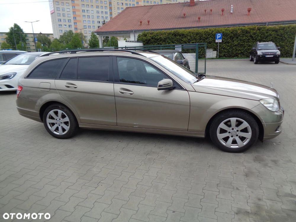 Mercedes-Benz Klasa C 200 CDI DPF Automatik Elegance - 7
