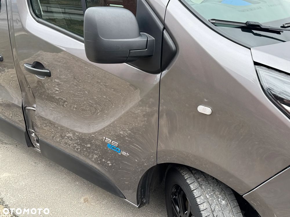 Opel VIVARO - 31