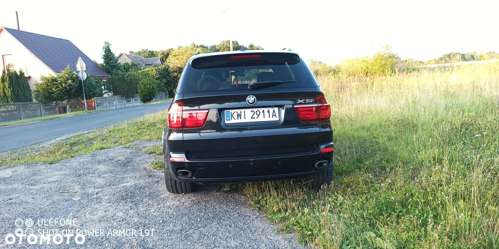 BMW X5 xDrive48i - 13