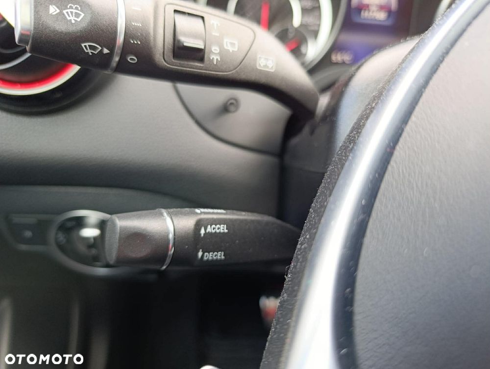 Mercedes-Benz GLA AMG 45 4Matic AMG Speedshift 7G-DCT - 20