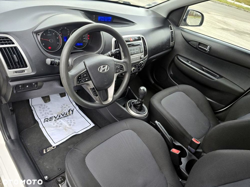 Hyundai i20 1.1 CRDi Comfort - 18