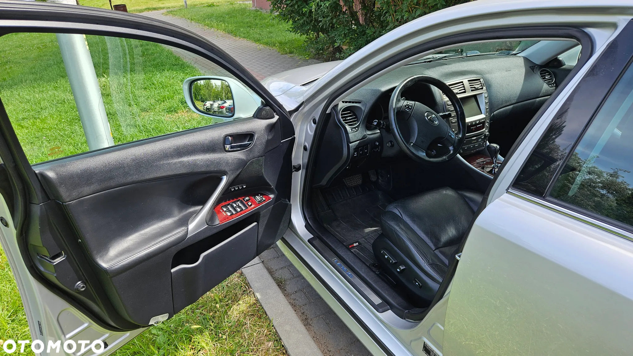 Lexus IS 250 Prestige - 13