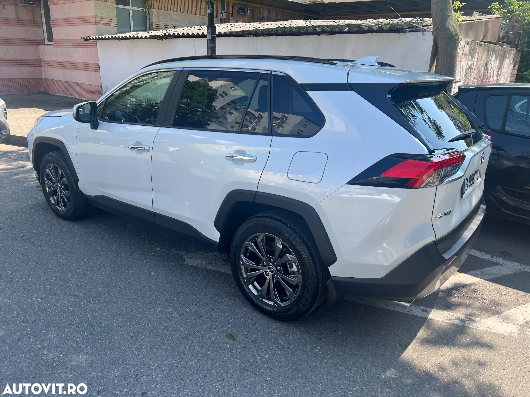 Toyota RAV4 2.5 Hybrid VVT-iE 4x4 Luxury - 15