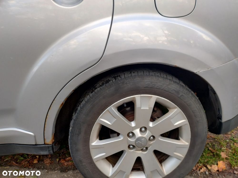 Mitsubishi Outlander - 16