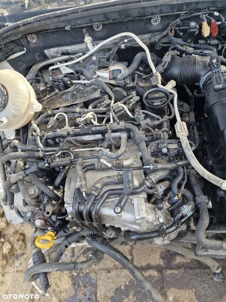 Silnik vw kompletny  1.6 Tdi o kodzie  DGTE - 1