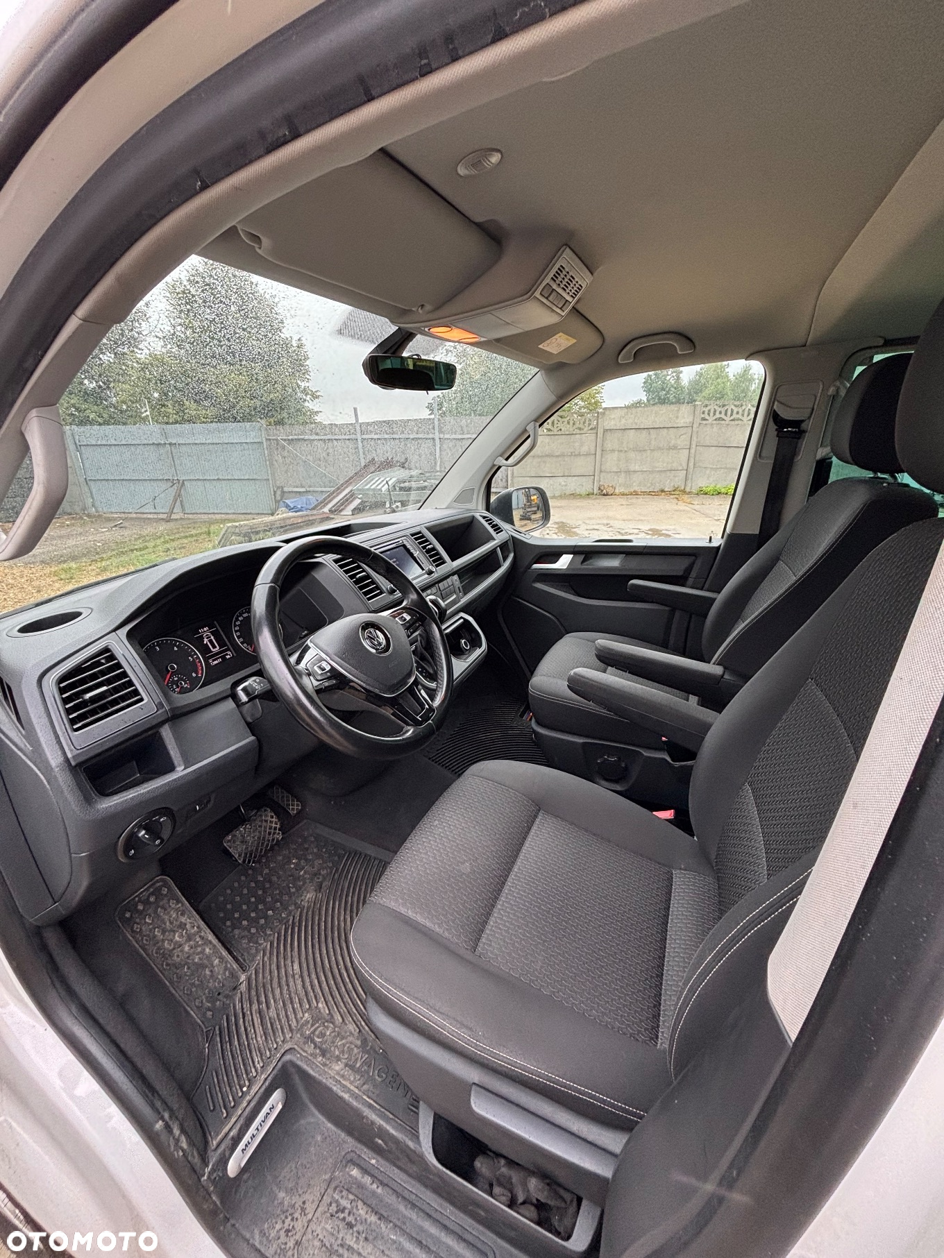 Volkswagen Multivan 2.0 TDI L1 Edition DSG - 12