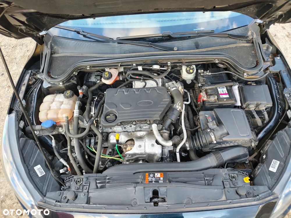 Ford Focus 1.5 EcoBlue SCR Connected - 17