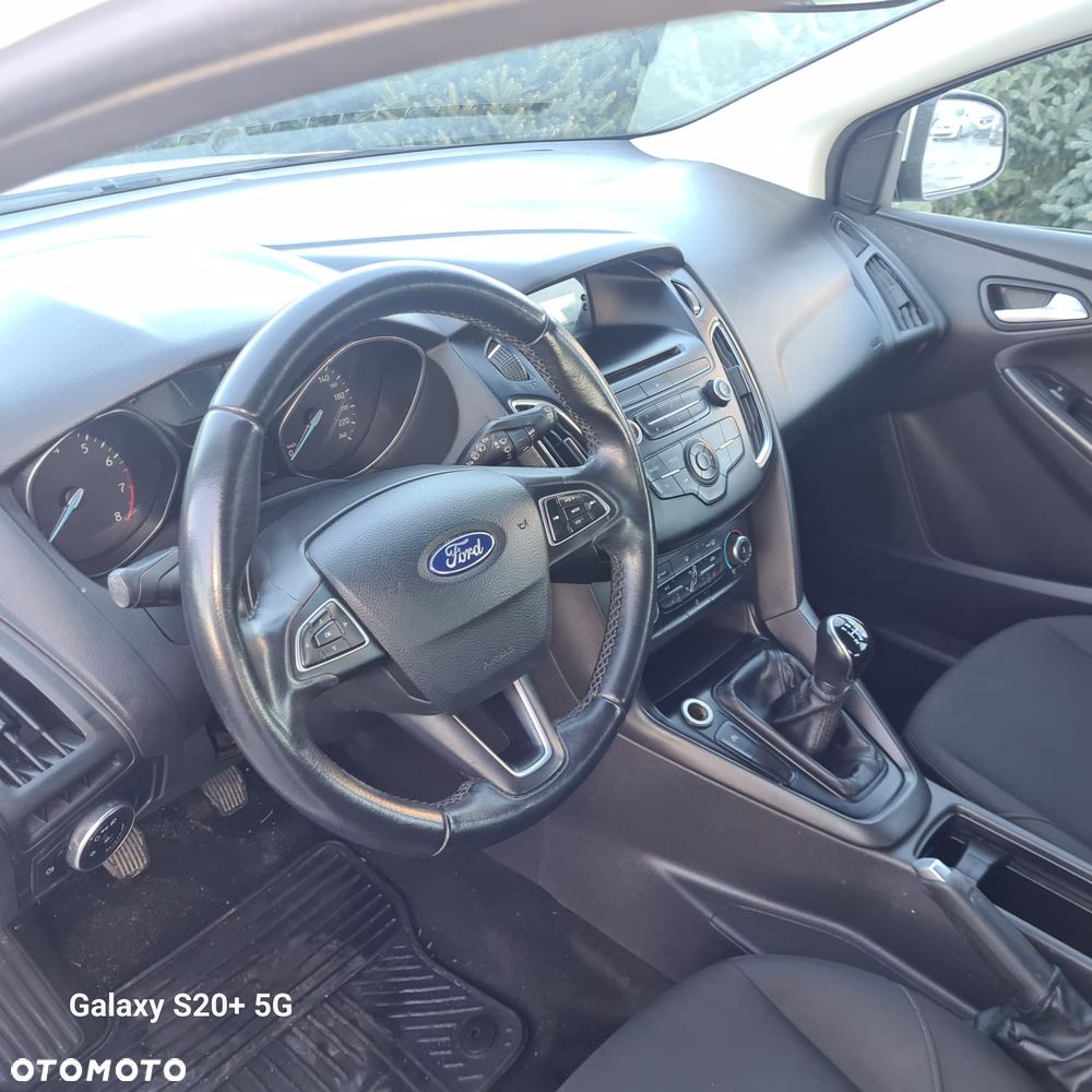 Ford Focus 1.0 EcoBoost Platinium X ASS - 17