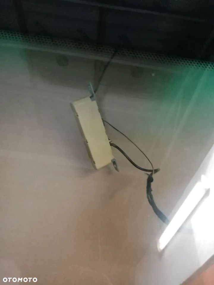 Szyba czołowa przód antena Mercedes Vito 639 AS1 - 2