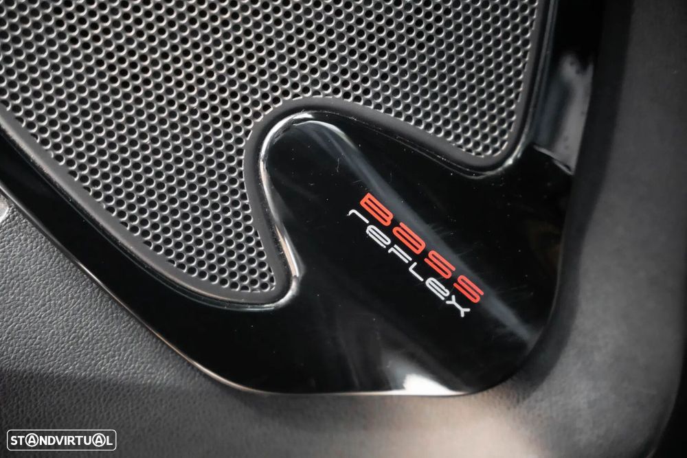 Renault Clio 1.5 dCi Limited EDition - 16