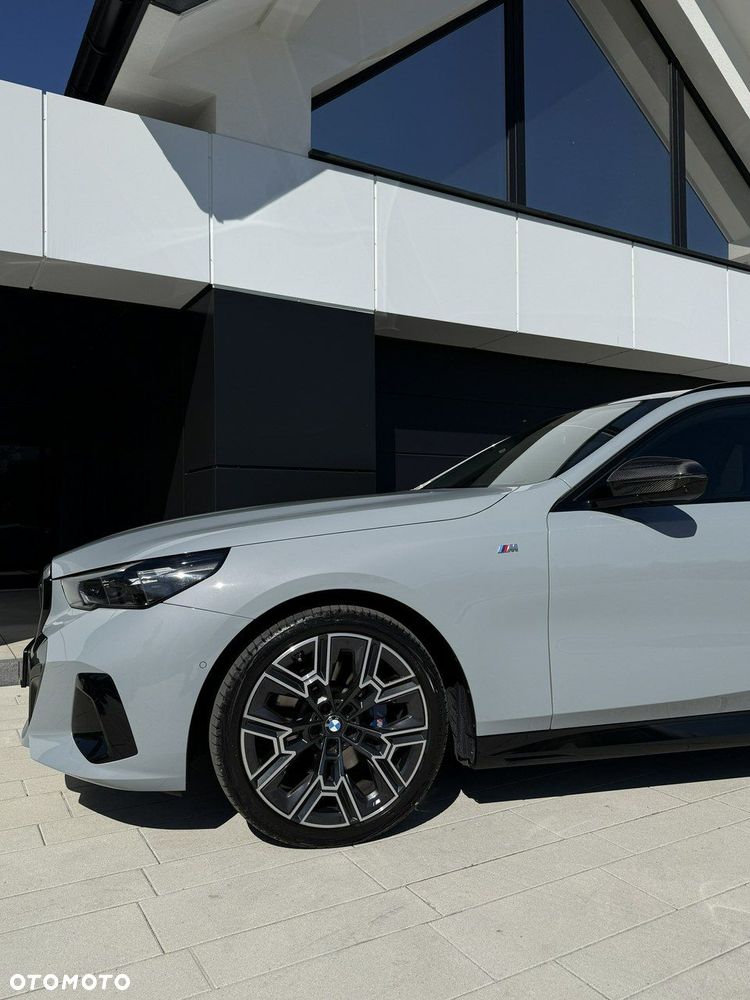 BMW Seria 5 520d xDrive - 25