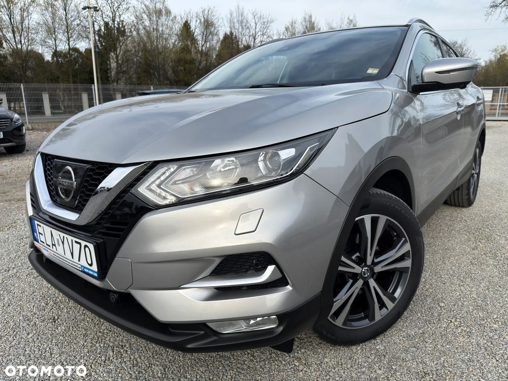Nissan Qashqai 1.6 DIG-T 360 - 1