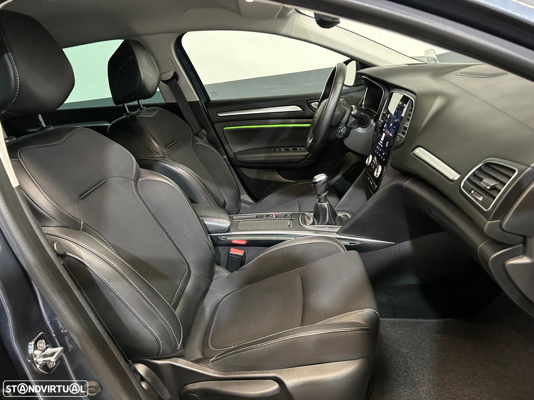 Renault Mégane Sport Tourer 1.5 Blue dCi Limited - 16