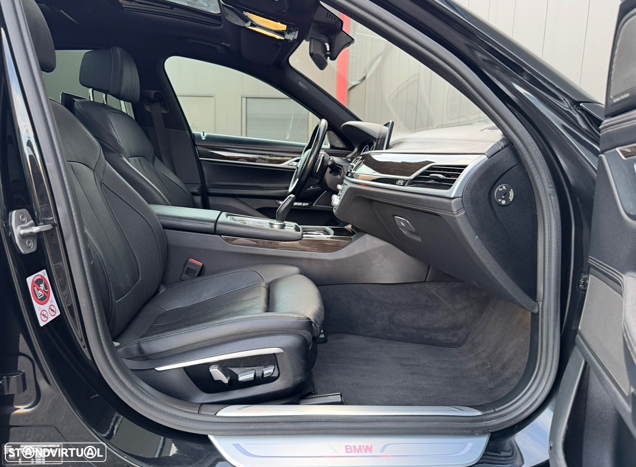 BMW 730 d Pack M - 30