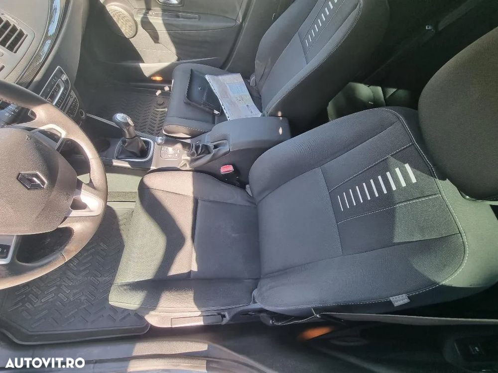 Renault Megane - 16