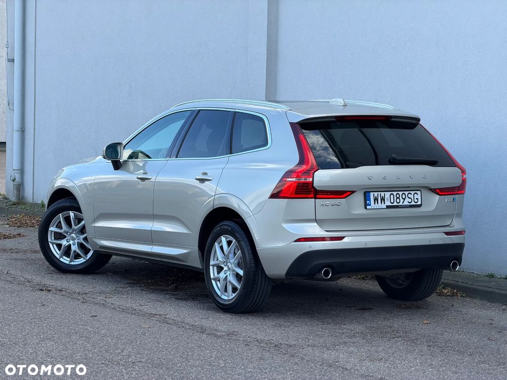 Volvo Xc60 2017 photo 2
