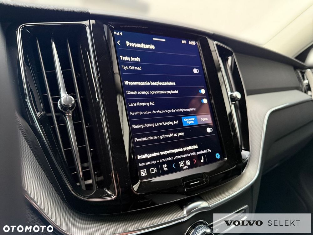Volvo XC 60 - 25