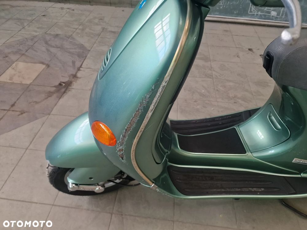 Vespa V - 6