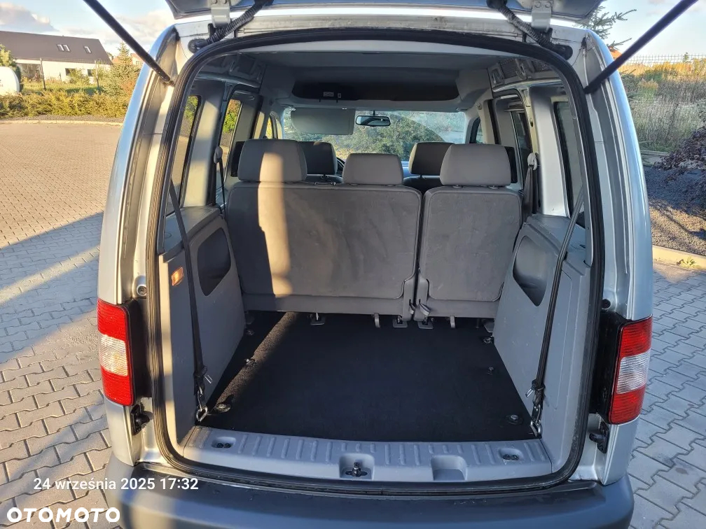 Volkswagen Caddy - 11