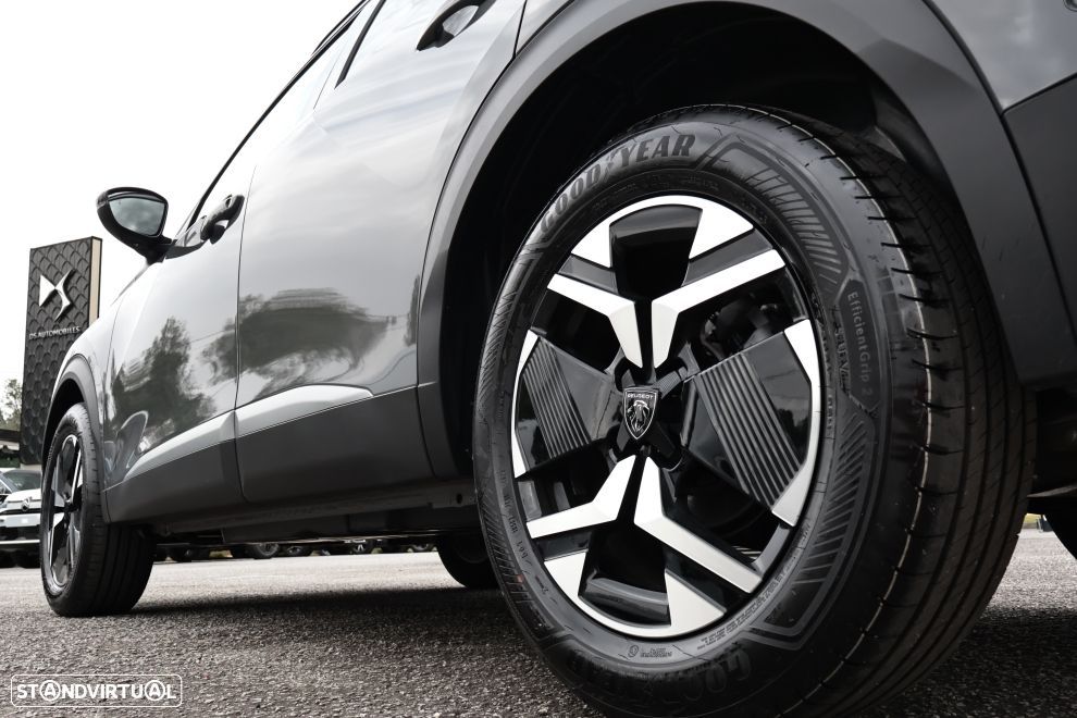 Peugeot 2008 1.2 Allure - 5