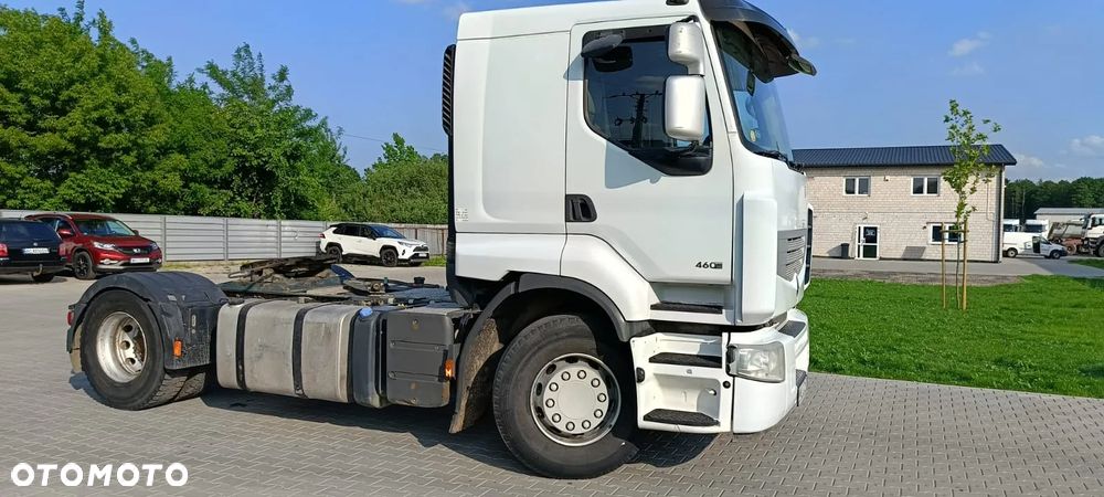 Renault Premium - 7