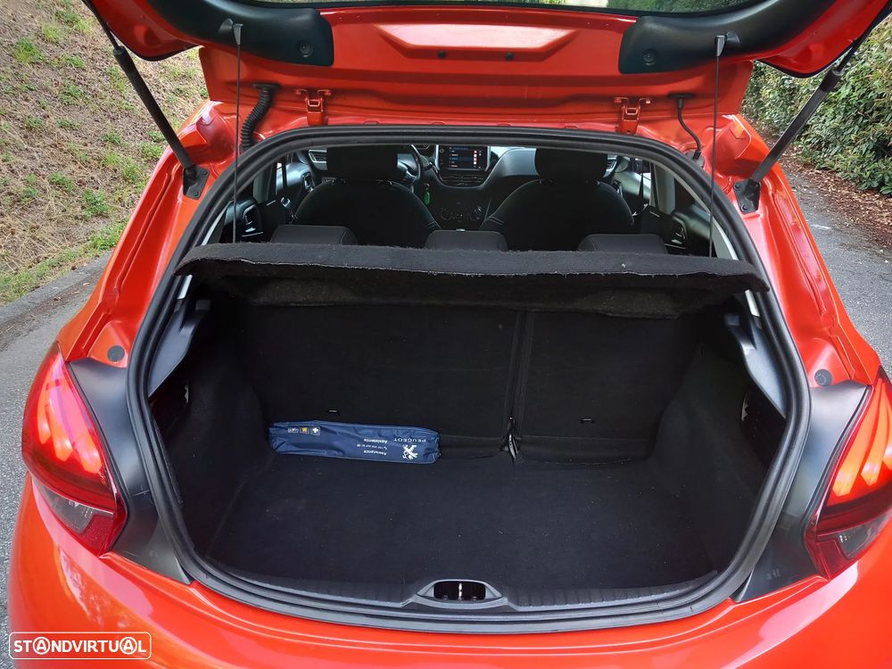 Peugeot 208 PureTech 82 Start & Stop Style - 10