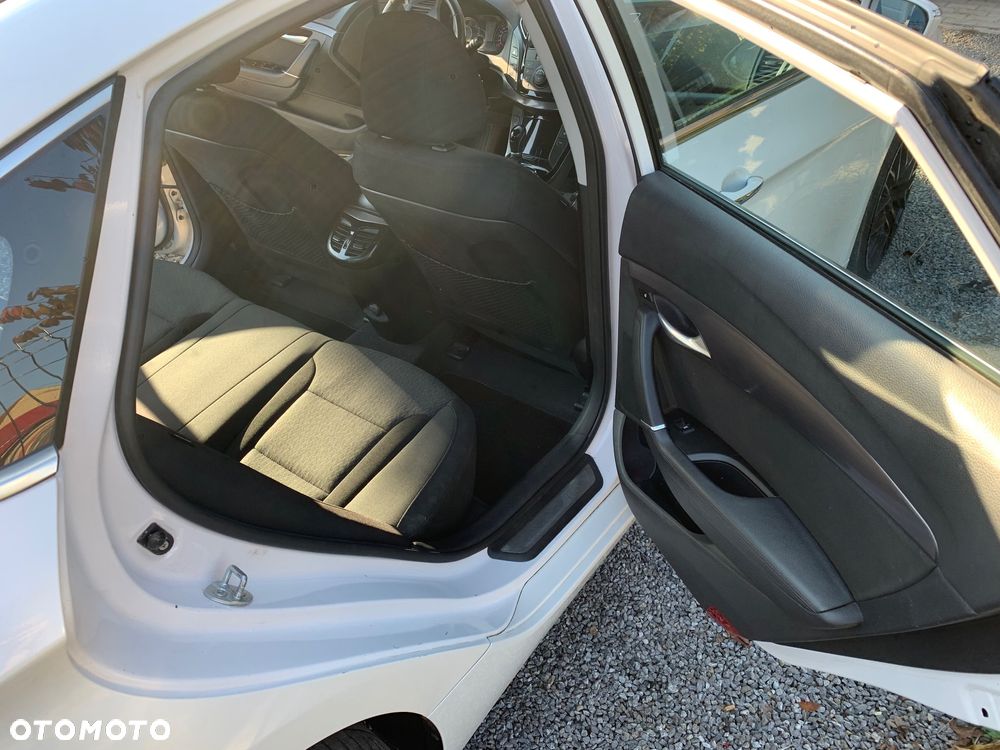 Hyundai i40 i40cw 1.7 CRDi Automatik Premium - 10