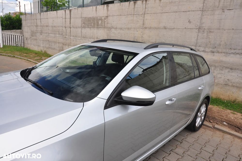 Skoda Octavia 2.0 TDI DSG Ambition - 15